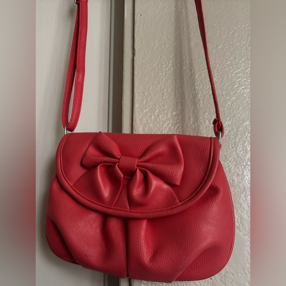 Handbags - Elegant Red Bow crossbody Bag
